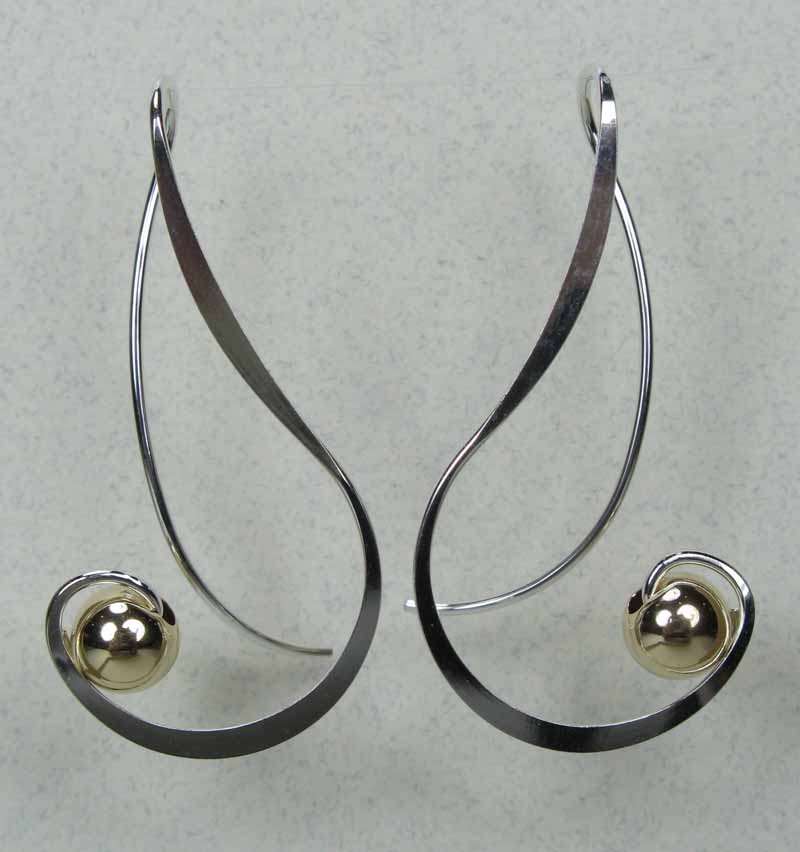 Swirl Earrings with Bead