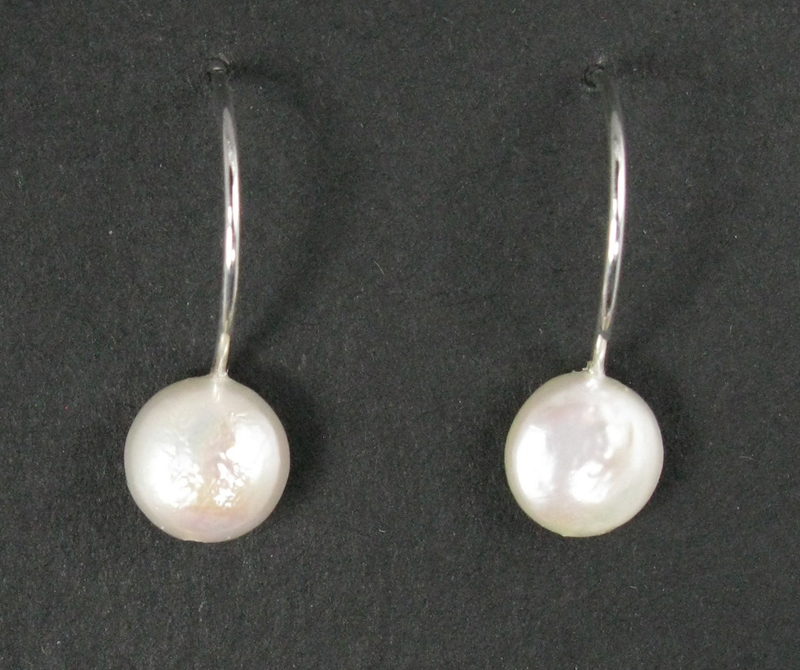 Simple Small Coin Pearl Earrings