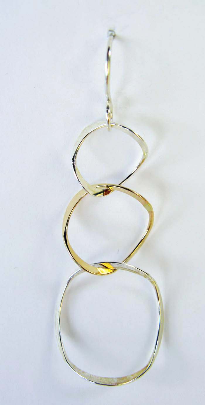 Earrings  - 3 Rings in mixed metal