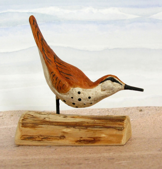 Carved Wood Sandpiper Tail Up